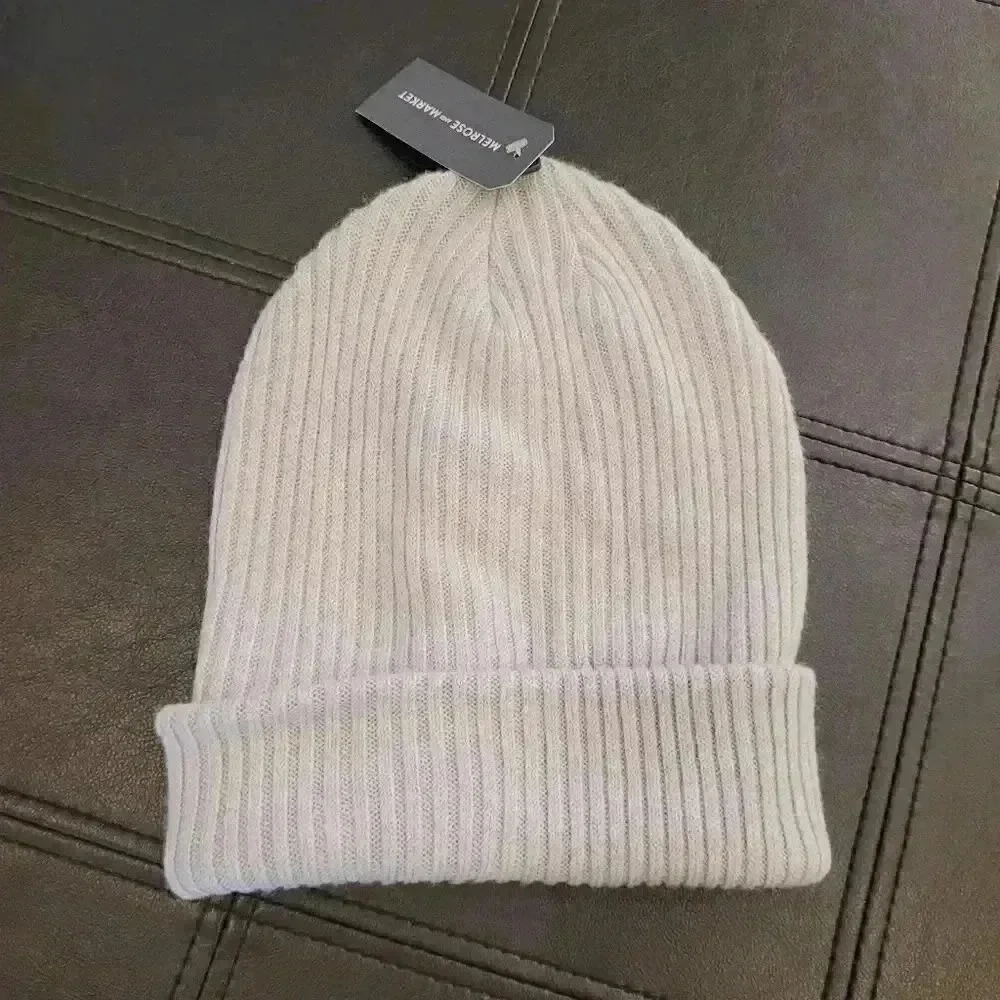 Melrose and Market Adult Unisex Light Gray Ribbed Knit Beanie NWT NEW sz OS